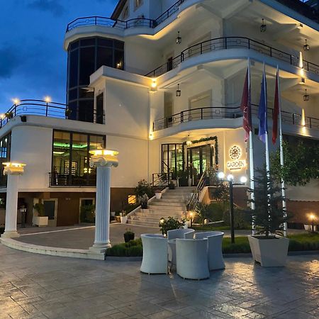 Garden Boutique Hotel Elbasan Exterior foto